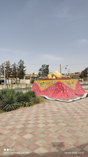 میدان ولیعصر