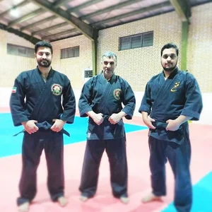 آکادمی تخصصی دفاع شخصی فاتحان (استاد علی سلیمانی ،استاد محسن عابدی)