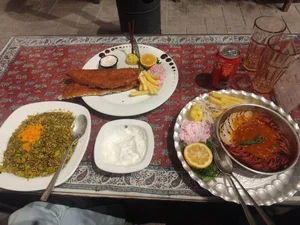 رستوران سنتی ترنج 3