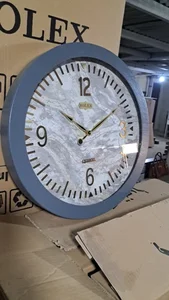 گالری ساعت تیک تاک