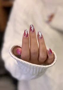 کاشت ناخن پرطلایی