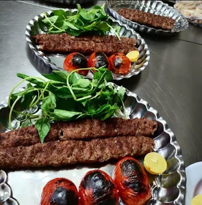 کبابی گلپایگانی
