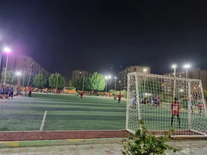 زمین فوتبال چمن مصنوعی