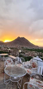 کافه قوری مِرِجنون شهر برزک