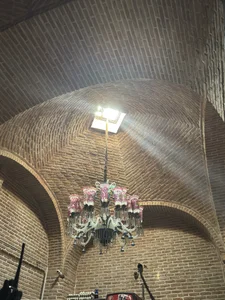 هتل قهرمانی 4