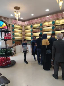گلاب و عرقیات سنتی قمصر(گل جام)