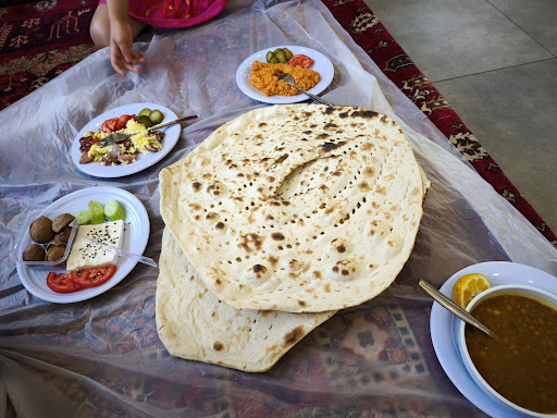 رستوران روگلی