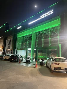I MALL luxury cars