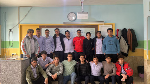 دبیرستان پسرانه نمونه‌ دولتی علامه‌امینی متوسطه دوم