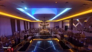 تالار عمارت یاس