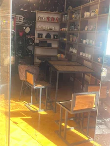 Delana Cafe کافه دلانا