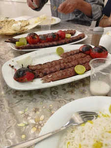 رستوران حاج مجید