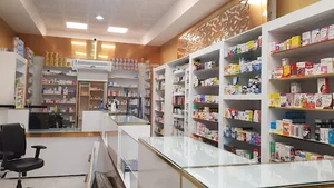 داروخانه دکتر مولائی(مولایی)