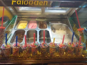 بستنی گلستان
