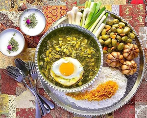 غذا خوری دوستان