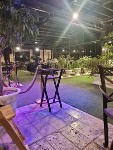 تالار و رستوران مشاهیر