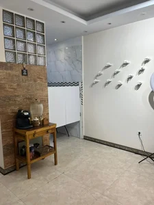سالن تخصصی ناخن و مژه آذیمیس 5