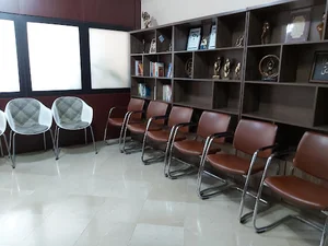 کلینیک جایروس