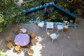 یک ساعت از یک هفته (خیابان ایرانشهر)