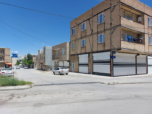 خیابان پوریای ولی