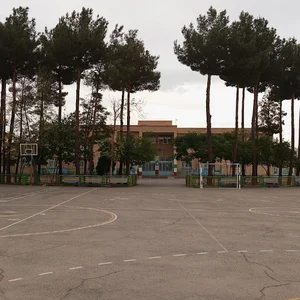 دبیرستان نمونه دولتی امیرکبیر
