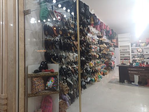 کاشان کفش