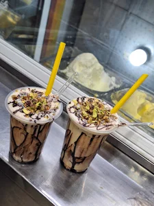 بستنی دایی تورج