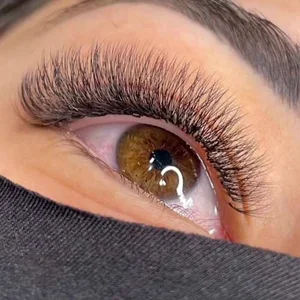 سالن ناخن و مژه نوژا