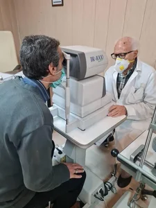 مطب متخصص و جراح چشم 3
