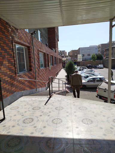 درمانگاه فرهنگیان