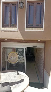 رستوران آبی بی 2