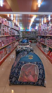 فروشگاه سرزمین اسباب‌بازی (ToyLand)