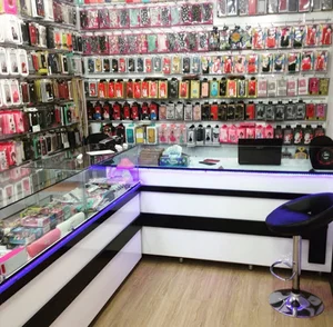 دنیای قاب موبایل کریستال