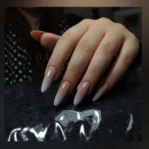 سالن ناخن ندا رمضانی