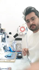 تعمیرات موبایل حقیقی راد