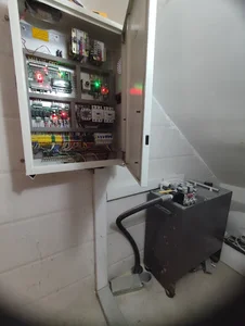 آسانسور چکاد آسانرو ایساتیس