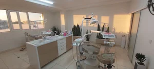 مطب دندانپزشکی دکتر احمد پولادی