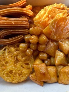 قنادی زولبیار