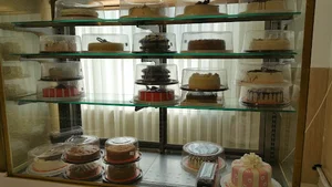 شیرینی آنسه