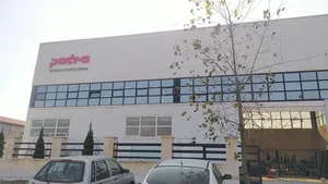 کارخانه درب و پنجره سازی گروه صنعتی پادرا