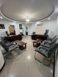 مجموعه خودرویی نوشین کمال 2