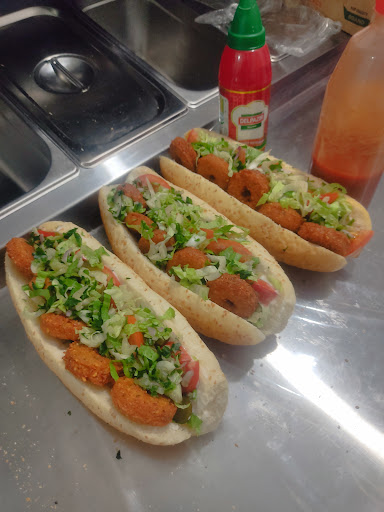 ساندویچ خوشمزه