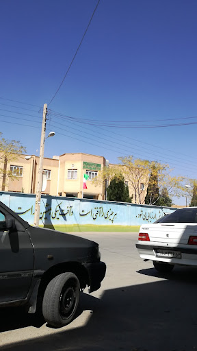 دبیرستان (دوره اول) دخترانه شهید پاکنژاد