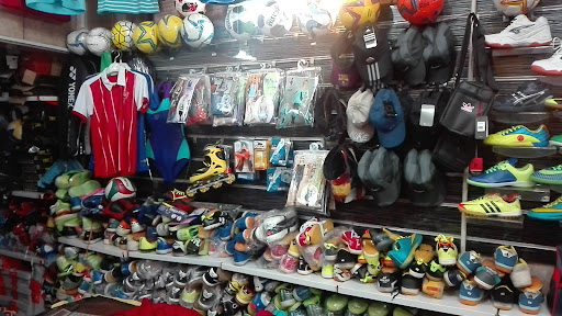 فروشگاه لوازم ورزشی