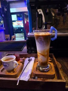 قهوه خانه کاسپین 4