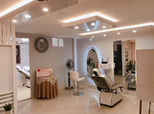 سالن زیبایی عاطفه محمدی