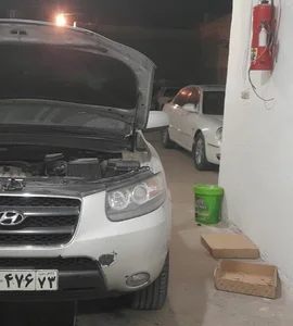 تعمیرگاه هیوندای و کیا Car factory
