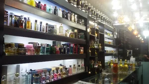 گالری عطر لاگوست