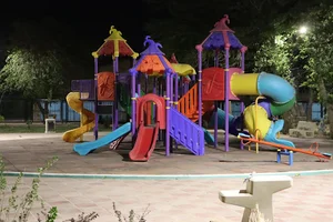 باغ فدک