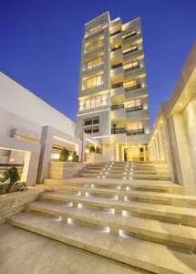 Roya 2 building